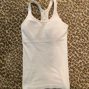 Lululemon ebb to street tank.